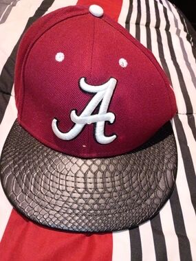 Lot Of  2  Alabama Crimson Tide Hat Adult Adjustable  GUC. OBO